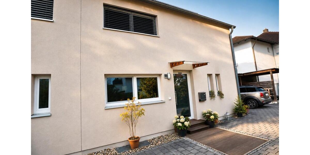 Doppelhaushälfte Ingolstadt Nordost - 4 Zimmer, 125 m&sup2;, 579.000&euro; | Angebot:26495865