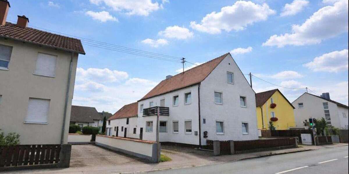 Einfamilienhaus Ingolstadt/ Friedrichshofen Friedrichshofen - 8 Zimmer, 220 m&sup2;, 548.000&euro; | Angebot:26571869