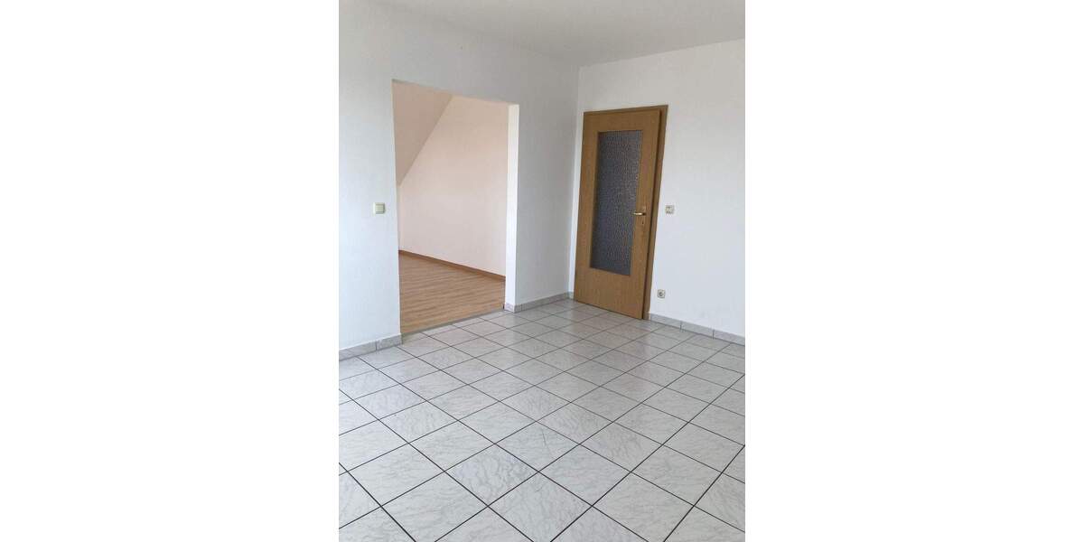 Etagenwohnung Schrobenhausen Hörzhausen - 3 Zimmer, 74 m&sup2;, 715&euro; | Angebot:25667190