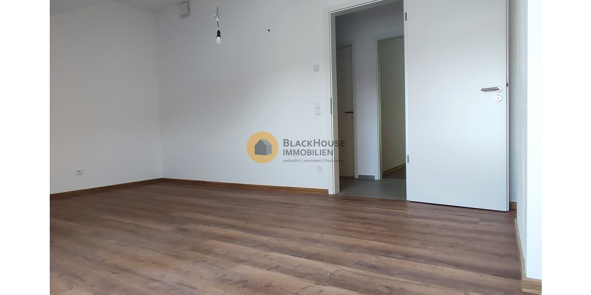 Alternative zum Haus: 6 Zimmer, 187 m² auf einer Ebene, citynah, Bj. 2022, Energie A+ - Mehrfamilienhaus, Wohnhaus Ingolstadt Südost | Angebot:25838779