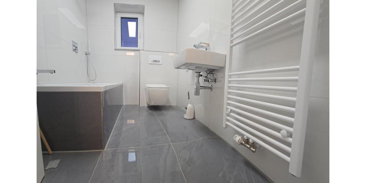 Mehrfamilienhaus, Wohnhaus Ingolstadt Nordost - 6 Zimmer, 160 m&sup2;, 876.000&euro; | Angebot:25081494