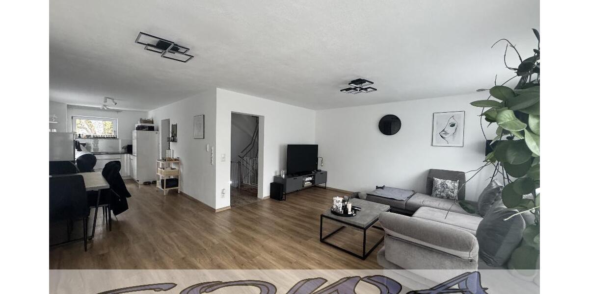 Hochwertige Doppelhaushälfte mit Stellplätzen in Hepberg - Ein Objekt von Ihrem Immobilienpartner SOWA Immobilien und Finanzen - Doppelhaushälfte Hepberg | Angebot:23704507