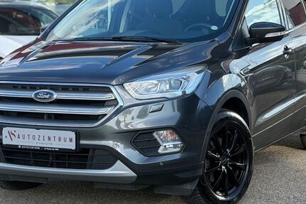 Ford Kuga 144.000 km 10.990 &euro; Neuburg an der Donau 86633