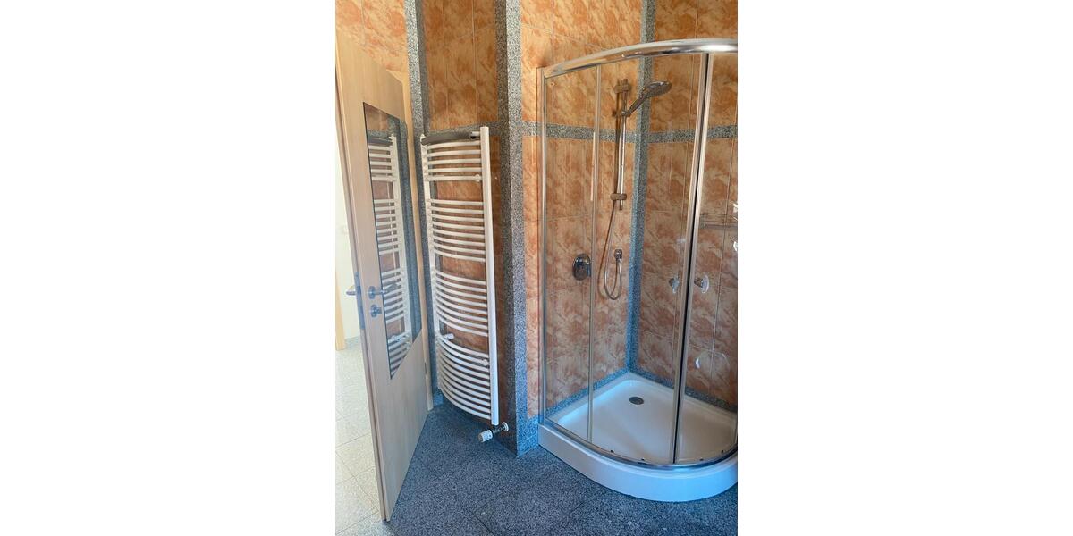 Etagenwohnung Neuburg an der Donau - 4.5 Zimmer, 136 m&sup2;, 1.350&euro; | Angebot:25233714