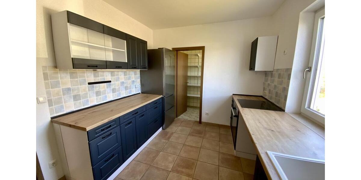 Etagenwohnung Schrobenhausen - 3 Zimmer, 108 m&sup2;, 890&euro; | Angebot:26335075