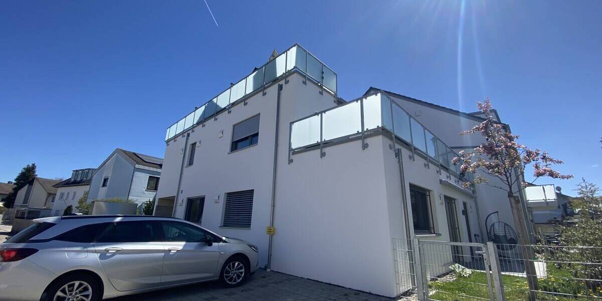 Etagenwohnung Schrobenhausen Mühlried - 4 Zimmer, 102 m&sup2;, 1.330&euro; | Angebot:26363303