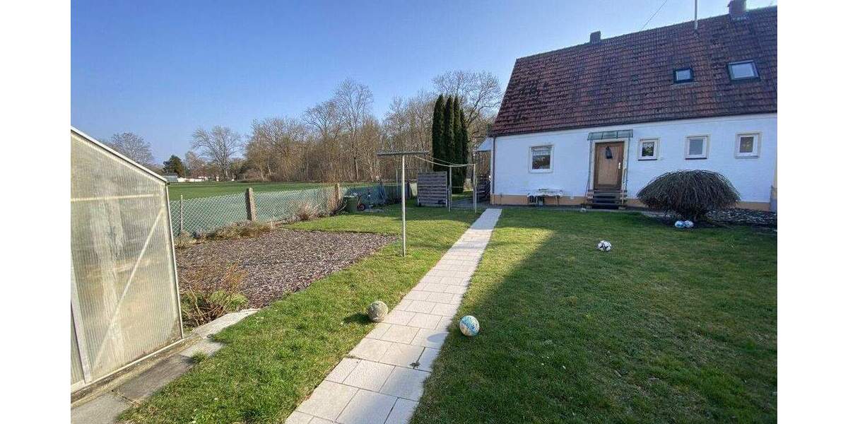 Doppelhaushälfte Neuburg an der Donau / Bittenbrunn Bittenbrunn - 5 Zimmer, 116 m&sup2;, 390.000&euro; | Angebot:25745469