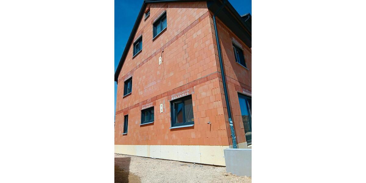 Einfamilienhaus Ehekirchen - 6 Zimmer, 170 m&sup2;, 2.000&euro; | Angebot:26117490