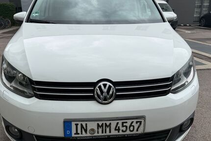 VW Touran 217.000 km 7.800 &euro; INGOLSTADT 85055