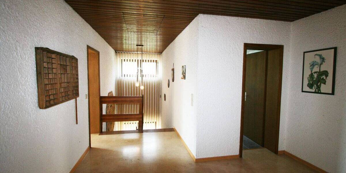 Einfamilienhaus Mainburg - 8 Zimmer, 222 m&sup2;, 610.000&euro; | Angebot:25674130