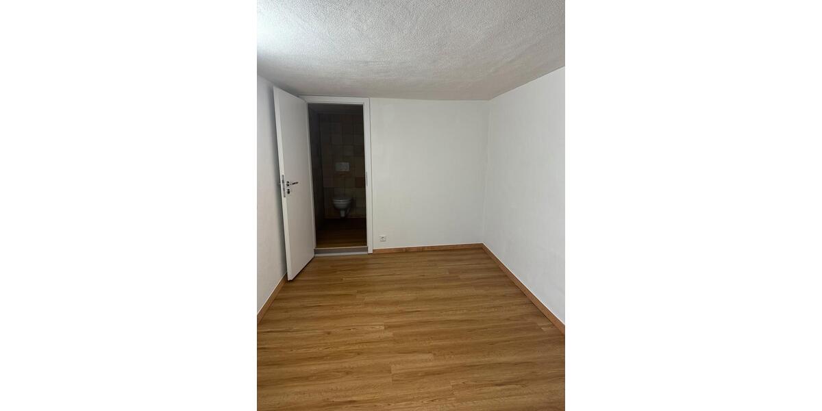 Erdgeschoßwohnung Nassenfels - 4 Zimmer, 55 m&sup2;, 720&euro; | Angebot:26039153