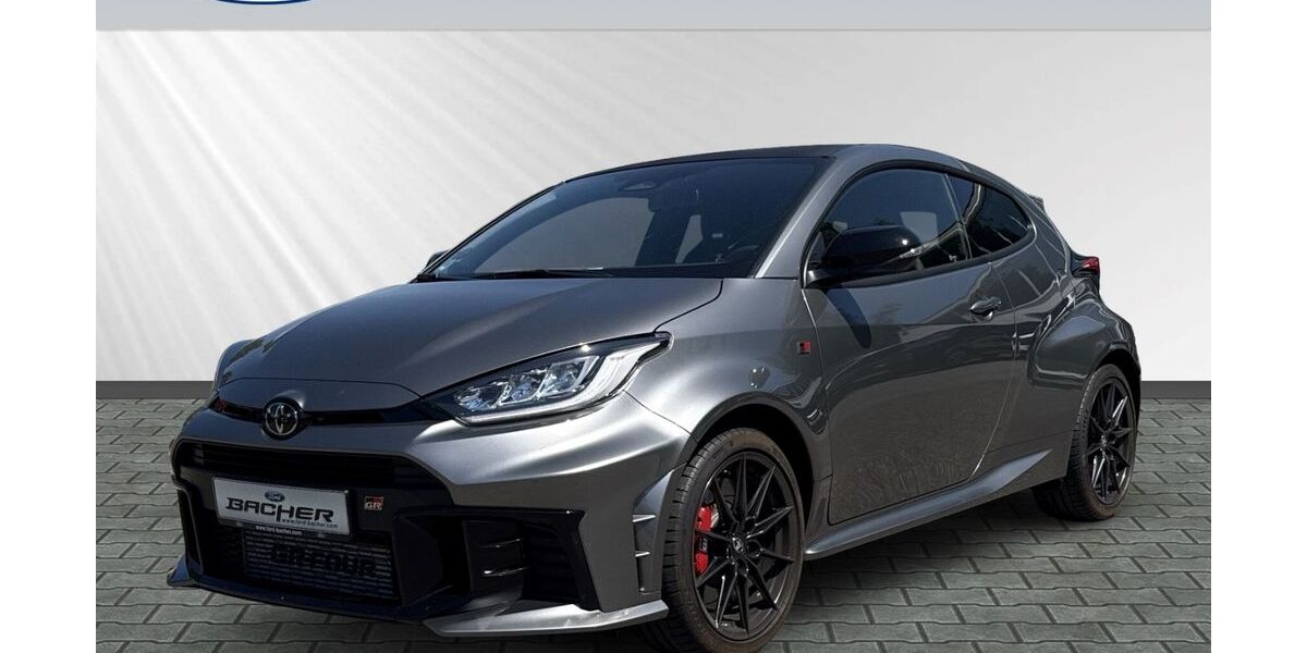 Toyota Yaris 4.262 km 44.250 &euro; Mainburg 84048