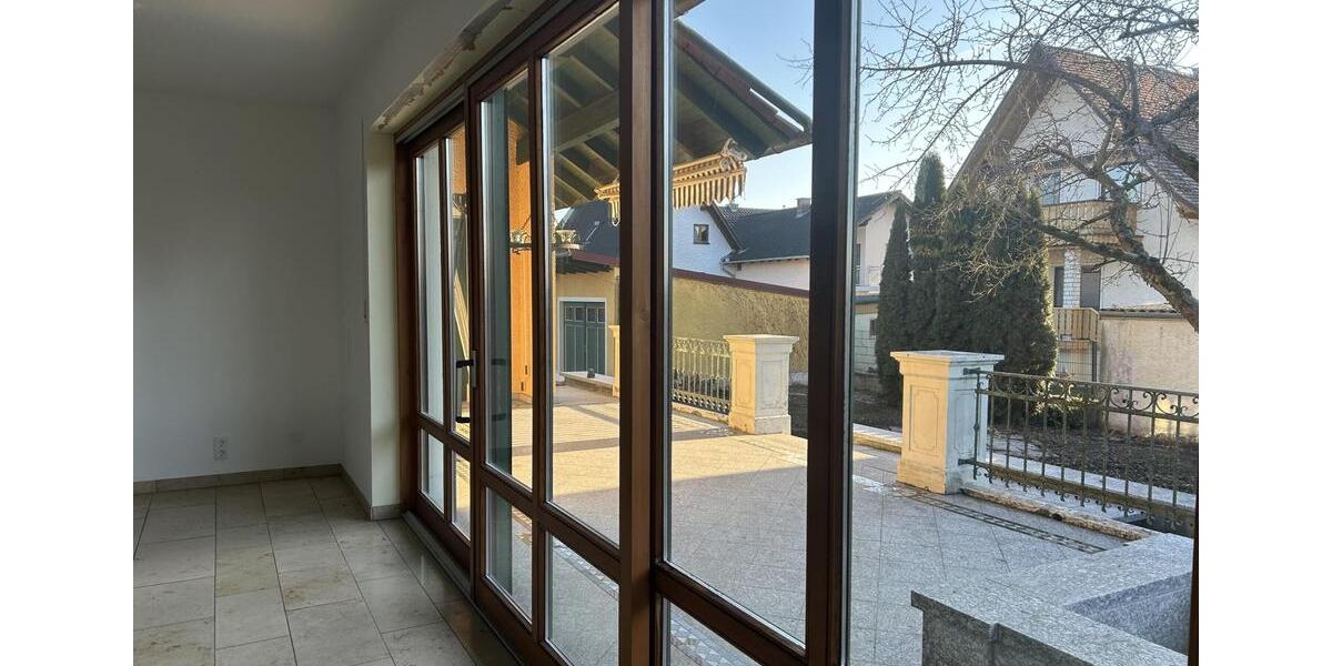 Erdgeschoßwohnung Karlshuld - 4 Zimmer, 134 m&sup2;, 1.400&euro; | Angebot:25145330