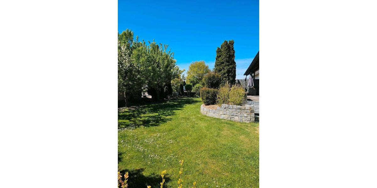 Erdgeschoßwohnung Neuburg an der Donau - 4 Zimmer, 120 m&sup2;, 1.400&euro; | Angebot:26465616
