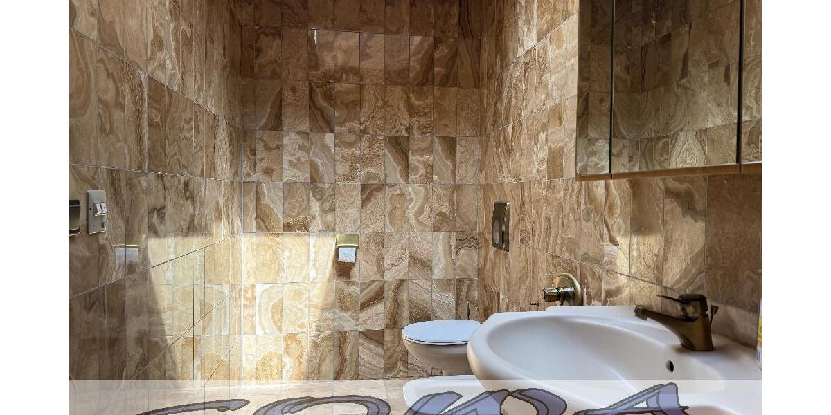 Großzügiges Gewerbeanwesen und Wohnhaus mit Innenpool und Sauna in einer guten Lage in Gaimersheim - Ein Objekt von Ihrem Immobilienpartner SOWA Immobilien und Finanzen - Sonstige Gaimersheim | Angebot:21557172