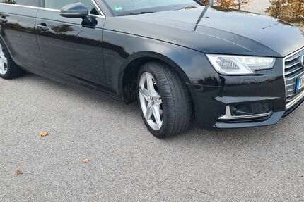 Audi A4 203.000 km 15.999 &euro; Ingolstadt 85055