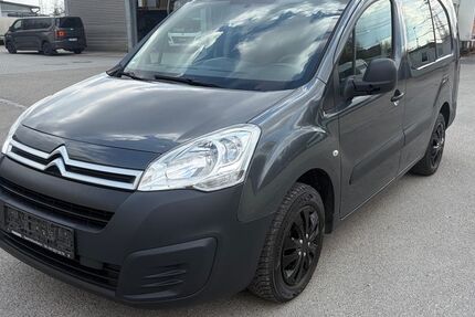 Citroen Berlingo 196.500 km 6.999 &euro; Großmehring 85098