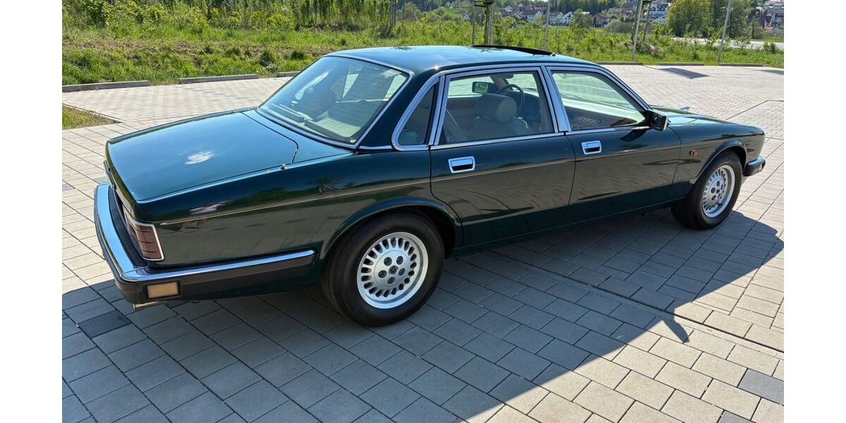 Jaguar XJ40 134.000 km 19.800 &euro; Pfaffenhofen 85276