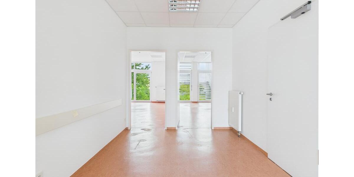 Gewerbeobjekt Ingolstadt - 2.135&euro; | Angebot:23295740