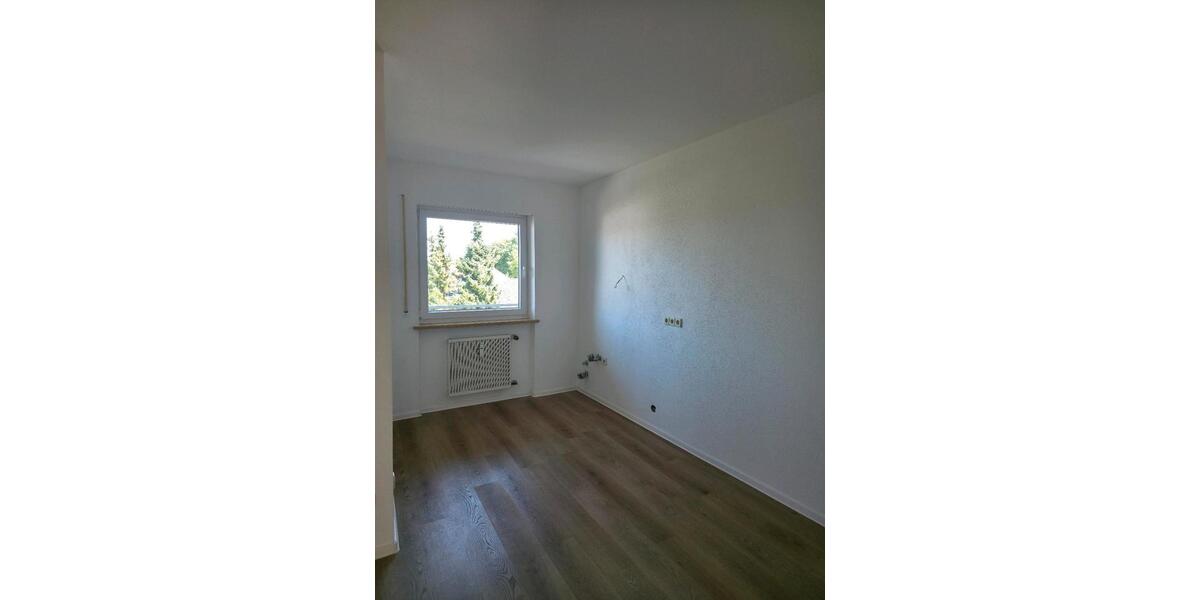 Etagenwohnung Ingolstadt Münchener Straße - 3 Zimmer, 79 m&sup2;, 250.000&euro; | Angebot:27221366