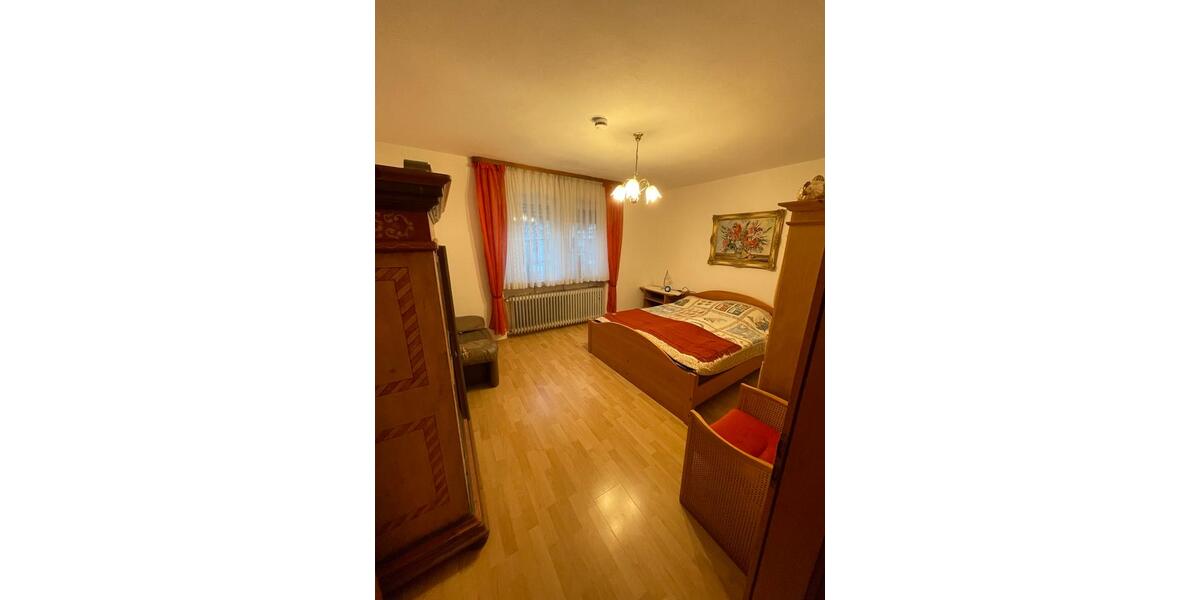 Einfamilienhaus Pfaffenhofen an der Ilm - 6 Zimmer, 210 m&sup2;, 1.700&euro; | Angebot:25046987