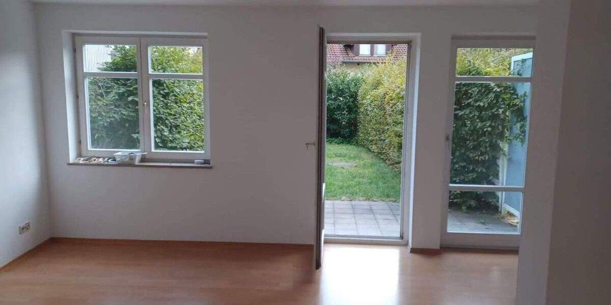 Etagenwohnung Ingolstadt Mitte - 3 Zimmer, 77 m&sup2;, 305.000&euro; | Angebot:25720697