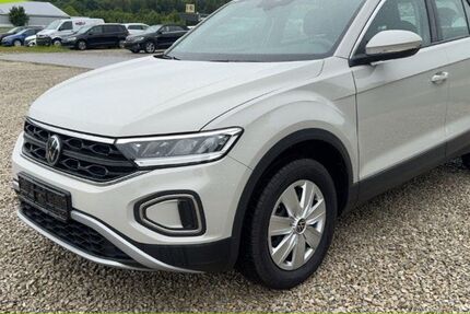 VW T-Roc 125.814 km 14.900 &euro; Mainburg 84048