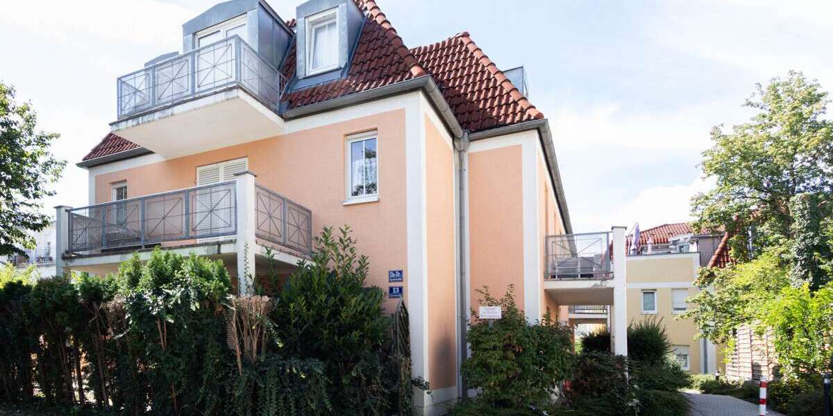 Etagenwohnung Ingolstadt Friedrichshofen-Hollerstauden - 1 Zimmer, 48 m&sup2;, 180.000&euro; | Angebot:27349602