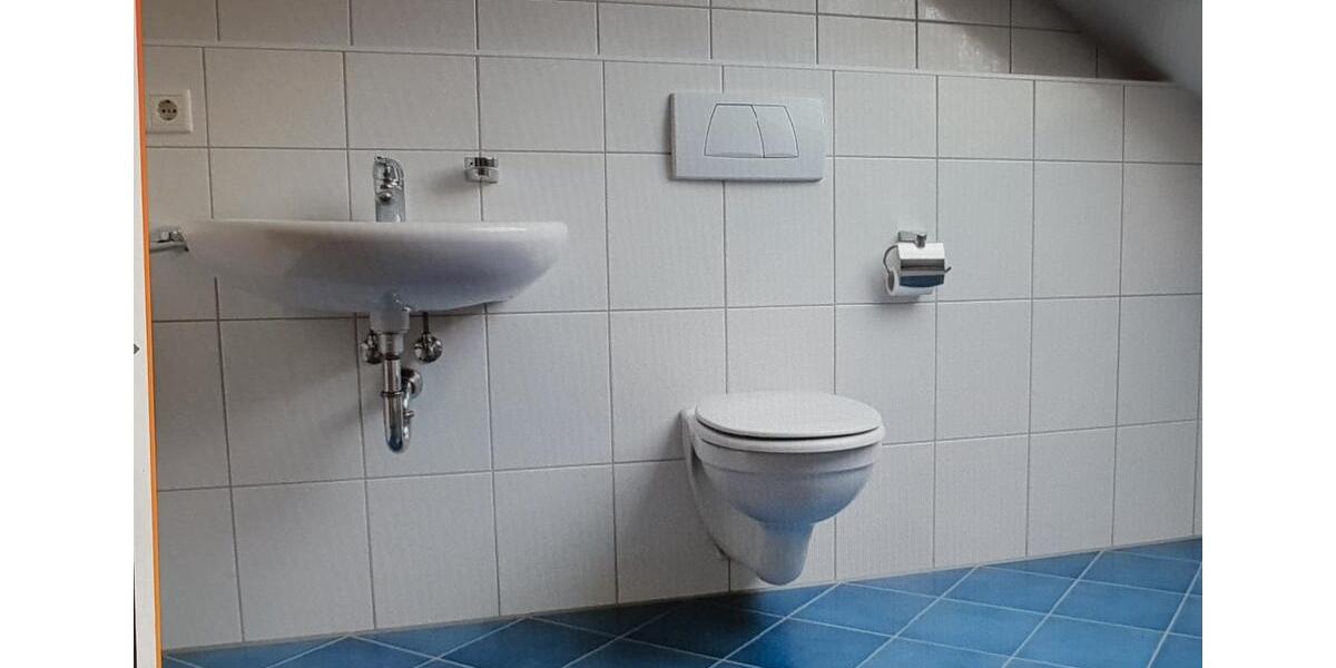 Dachgeschoßwohnung Ingolstadt Münchener Straße - 2 Zimmer, 63 m&sup2;, 350.000&euro; | Angebot:25991031