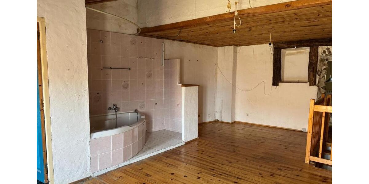 Einfamilienhaus Reichertshofen - 5 Zimmer, 128 m&sup2;, 143.000&euro; | Angebot:26955299