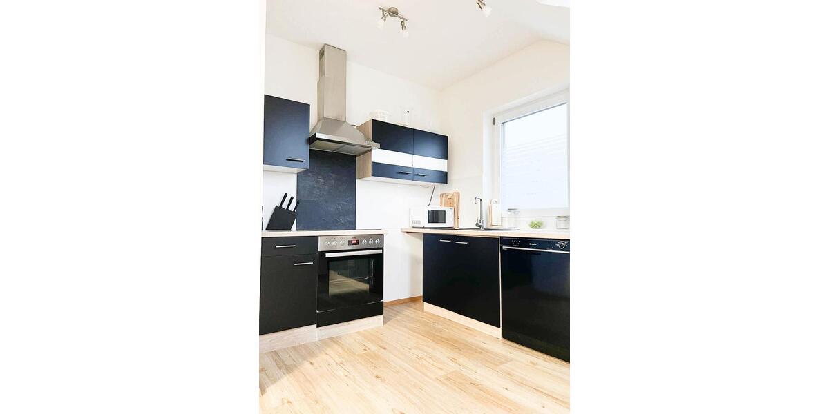 Dachgeschoßwohnung Ingolstadt - 2 Zimmer, 67 m&sup2;, 930&euro; | Angebot:25960649