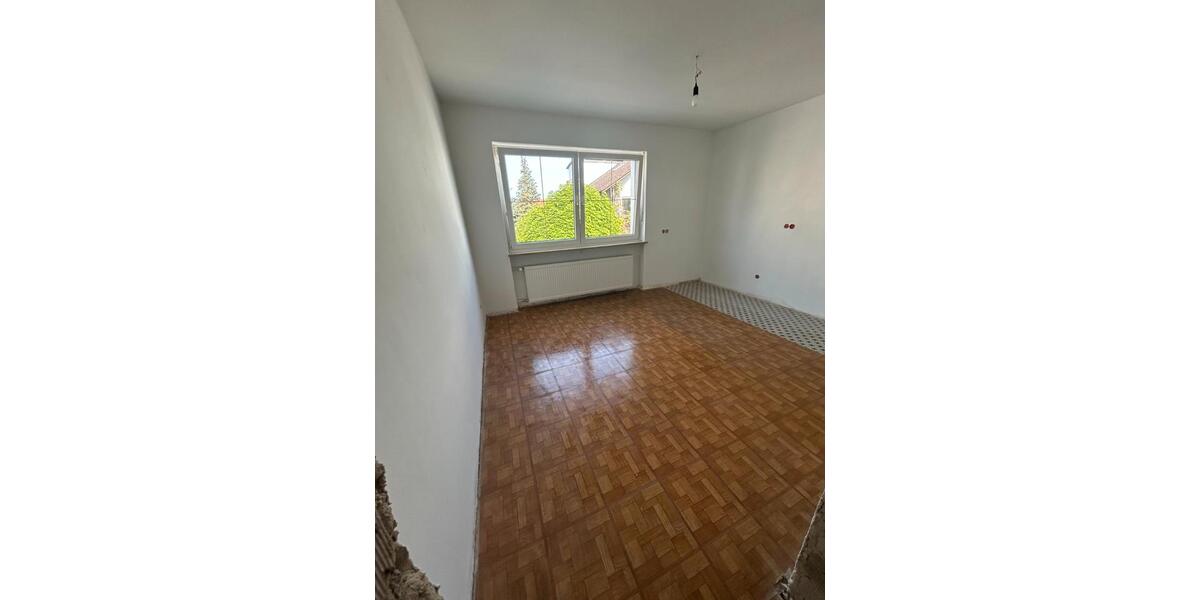 Etagenwohnung Vohburg an der Donau - 3 Zimmer, 85 m&sup2;, 1.000&euro; | Angebot:26453882