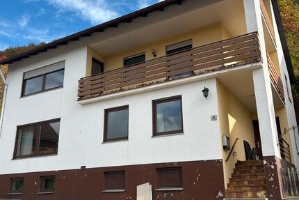 Haus Riedenburg - 8 Zimmer, 140 m&sup2;, 850&euro; | Angebot:27617095