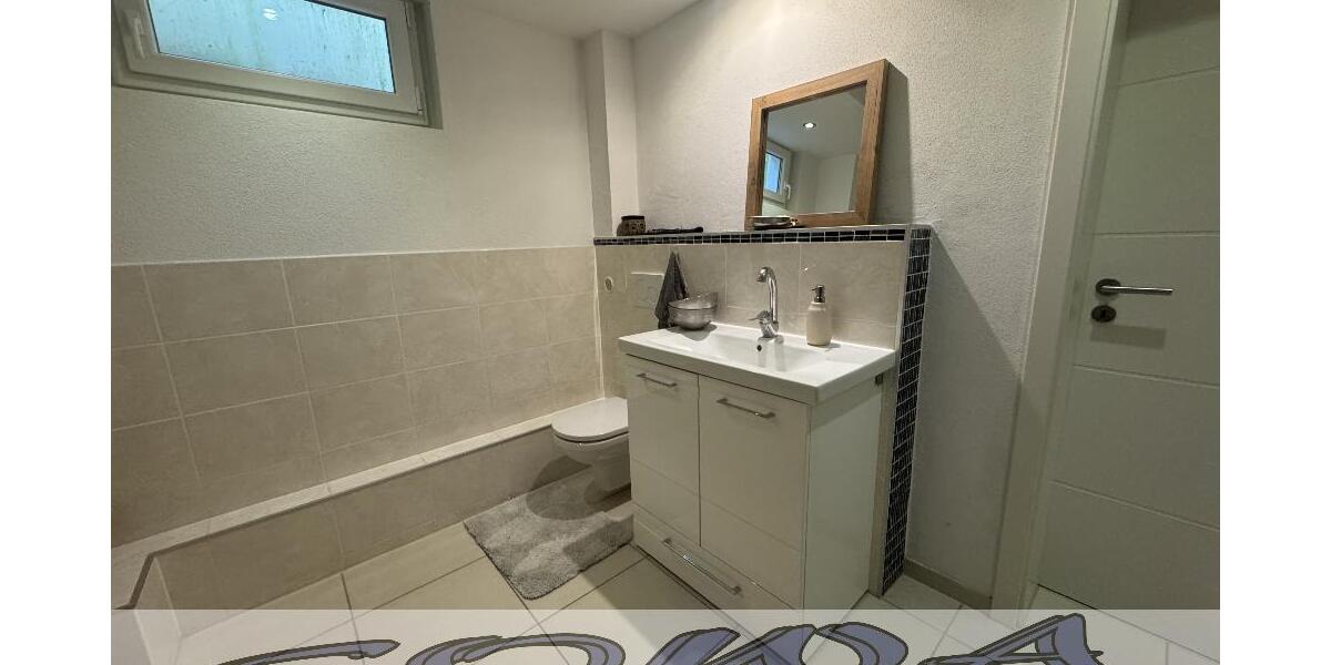 Hochwertige Doppelhaushälfte mit Stellplätzen in Hepberg - Ein Objekt von Ihrem Immobilienpartner SOWA Immobilien und Finanzen - Doppelhaushälfte Hepberg | Angebot:23704507