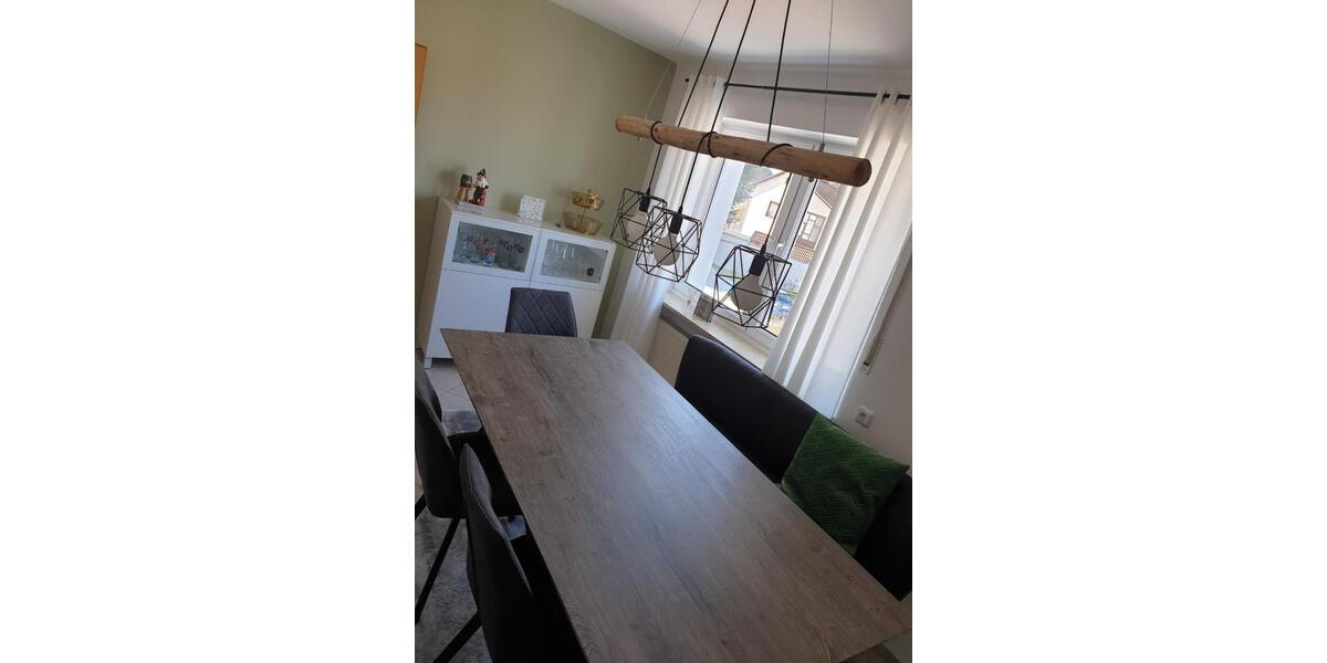 Etagenwohnung Langenmosen - 3 Zimmer, 103 m&sup2;, 1.000&euro; | Angebot:25445198