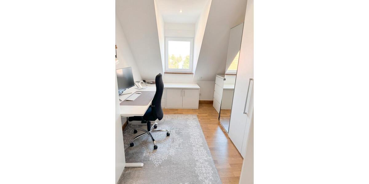 Dachgeschoßwohnung Geisenfeld - 3 Zimmer, 77 m&sup2;, 367.000&euro; | Angebot:27598348
