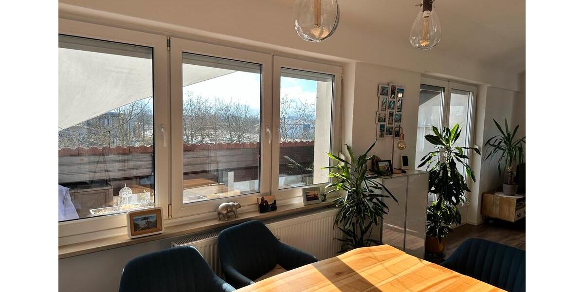 Dachgeschoßwohnung Ingolstadt - 3.5 Zimmer, 92 m&sup2;, 445.000&euro; | Angebot:25058171