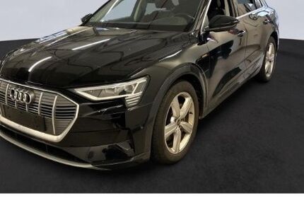 Audi e-tron 27.640 km 38.450 &euro; Manching 85077
