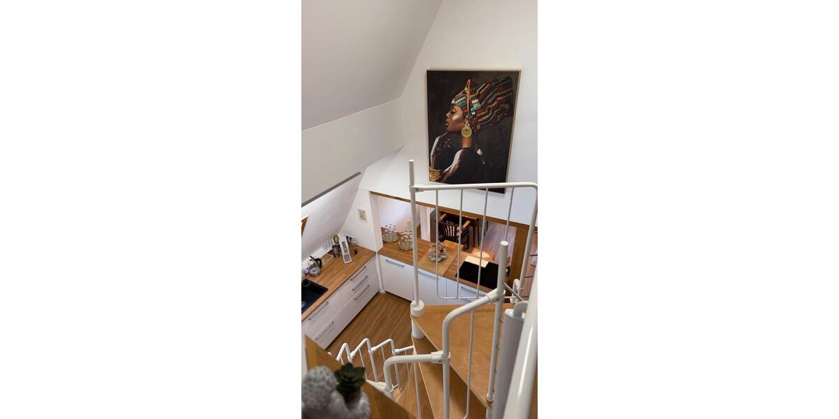 Dachgeschoßwohnung Ingolstadt - 4 Zimmer, 122 m&sup2;, 2.800&euro; | Angebot:26422226
