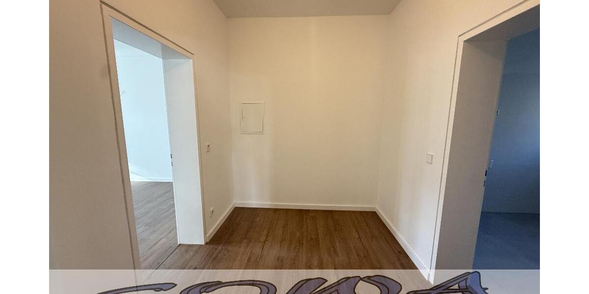 Sanierte 3 Zimmer Erdgeschoss Wohnung mit Balkon in Ehekirchen - Ein Objekt von Ihrem Immobilienpartner SOWA Immobilien und Finanzen - Erdgeschoßwohnung Ehekirchen | Angebot:25999669