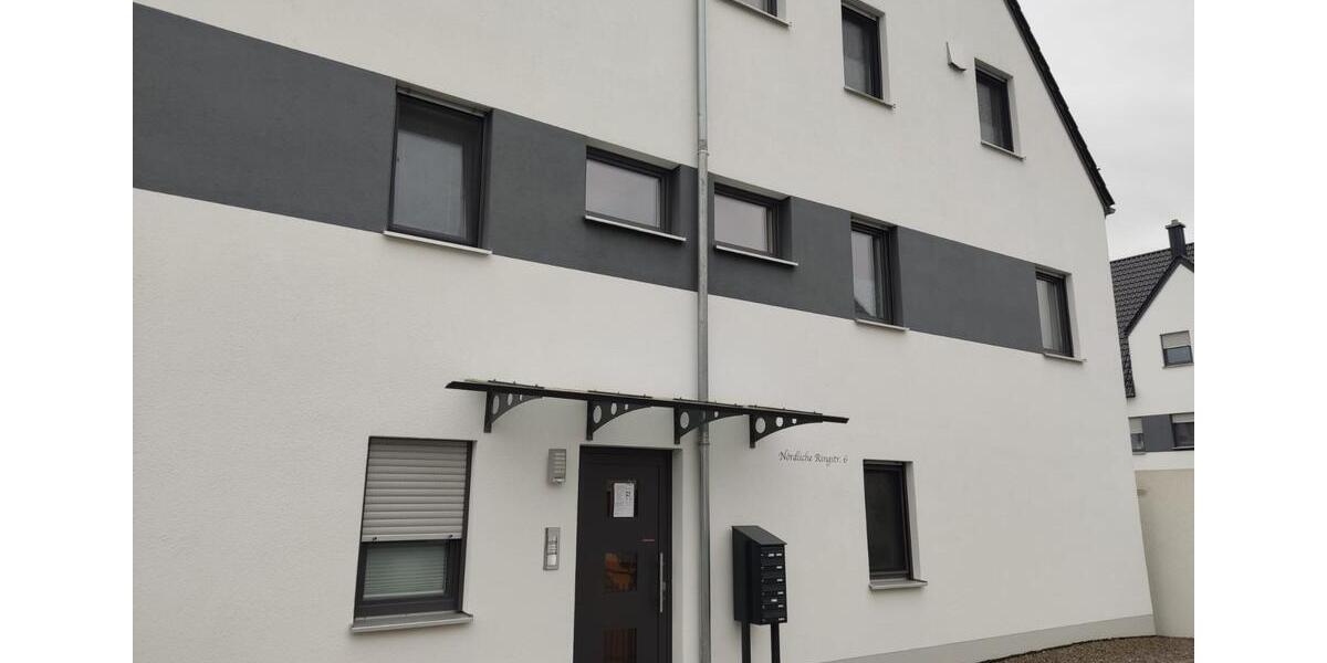 Etagenwohnung Pförring - 3 Zimmer, 83 m&sup2;, 940&euro; | Angebot:25843205