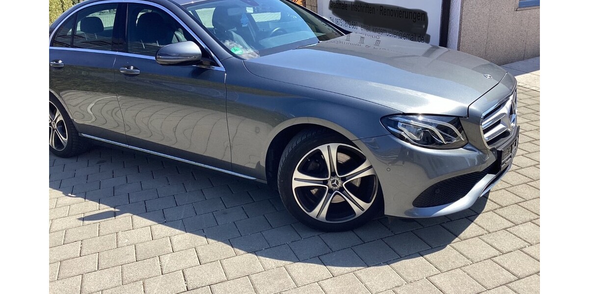 Mercedes-Benz E 220 60.846 km 30.000 &euro; Mainburg 84048
