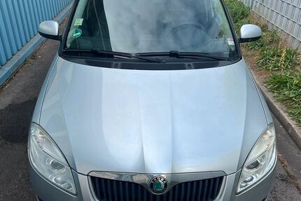 Skoda Fabia 124.000 km 2.500 &euro; Ingolstadt 85053