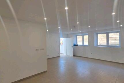 Wohnung Mainburg - 1 Zimmer, 50 m&sup2;, 820&euro; | Angebot:26705039
