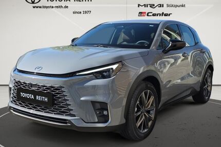 Lexus LBX 2.650 km 37.270 &euro; Pfaffenhofen 85276