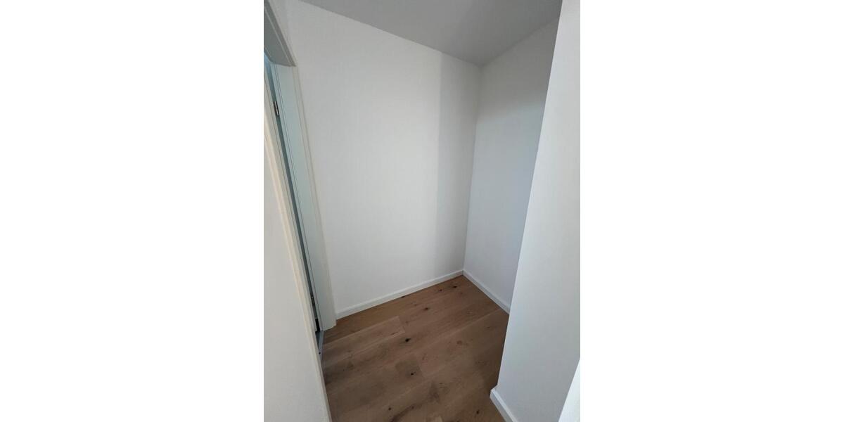 Dachgeschoßwohnung Ingolstadt Münchener Straße - 2 Zimmer, 43 m&sup2;, 920&euro; | Angebot:24842938