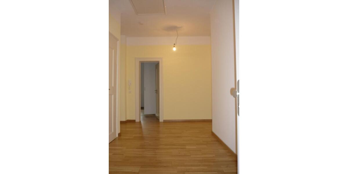 Etagenwohnung Riedenburg - 4 Zimmer, 150 m&sup2;, 1.125&euro; | Angebot:25294765