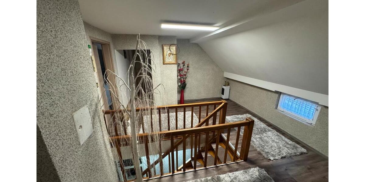 Einfamilienhaus Wellheim - 5 Zimmer, 145 m&sup2;, 300.000&euro; | Angebot:25416834