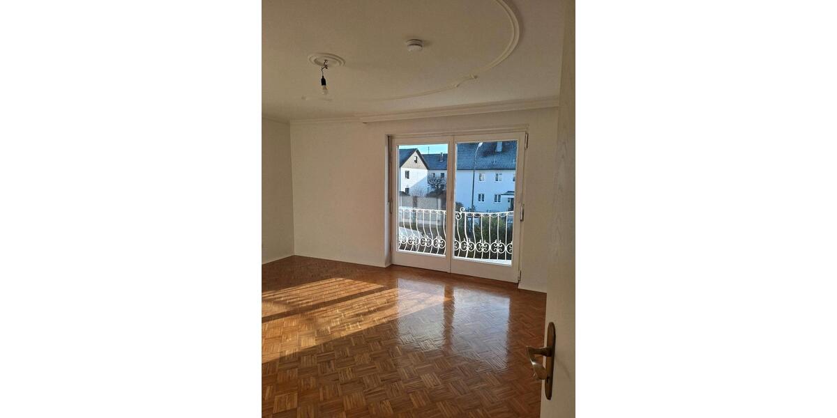 Einfamilienhaus Baar-Ebenhausen Ebenhausen - 5 Zimmer, 161 m&sup2;, 1.590&euro; | Angebot:24832217