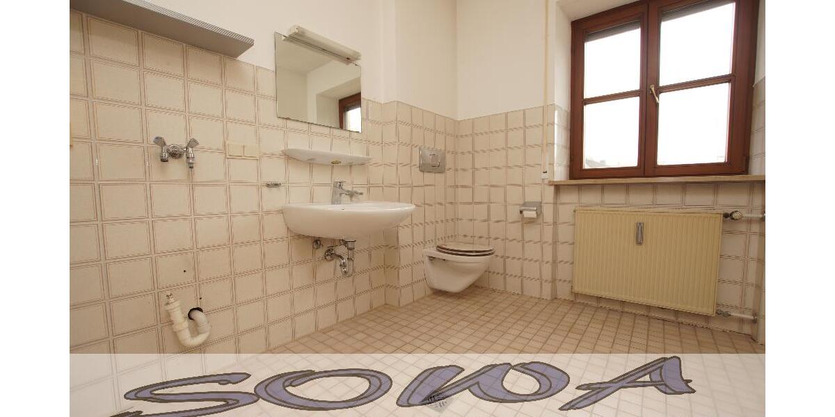 Ein Haus mit Geschichte - Mehrfamilienhaus mit 5 Wohneinheiten, zwei Garagen und Garten in zentraler Lage in Neuburg - Ein Objekt von Ihrem Immobilienpartner SOWA Immobilien und Finanzen - Mehrfamilienhaus, Wohnhaus Neuburg an der Donau | Angebot:26299734